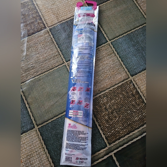 Barbie 42-Inch Kite with Handle - Picture 2 of 6